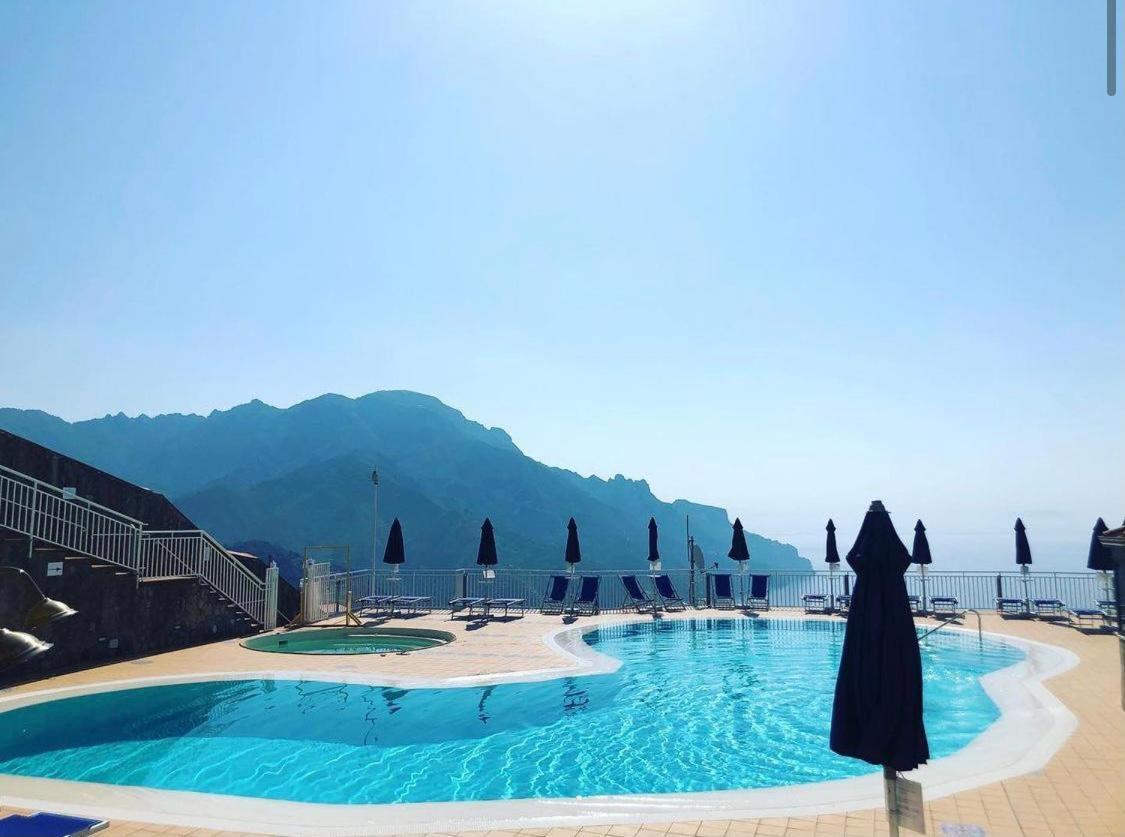 Casa Vacanza Grace 拉维罗 外观 照片